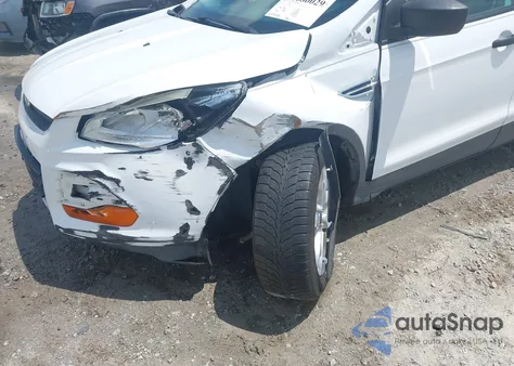 2015 Ford Escape S from USA, damaged, VIN 1FMCU0F70FUA98854